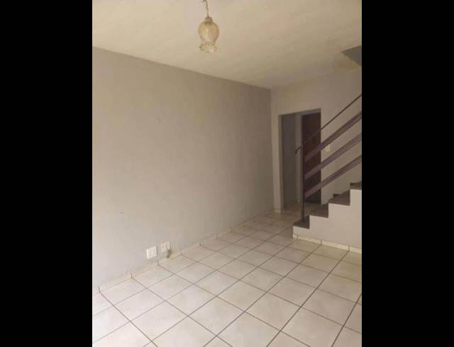 3 BEDROOM APARTMENT FOR SALE IN EVANDER